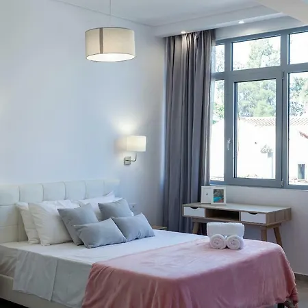 Feidias Luxury Flat Psyrri Square